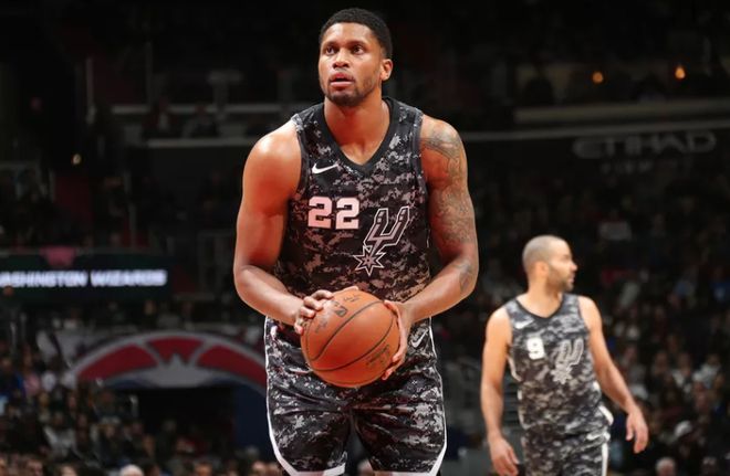 某赛季冬窗 某赛季冬窗